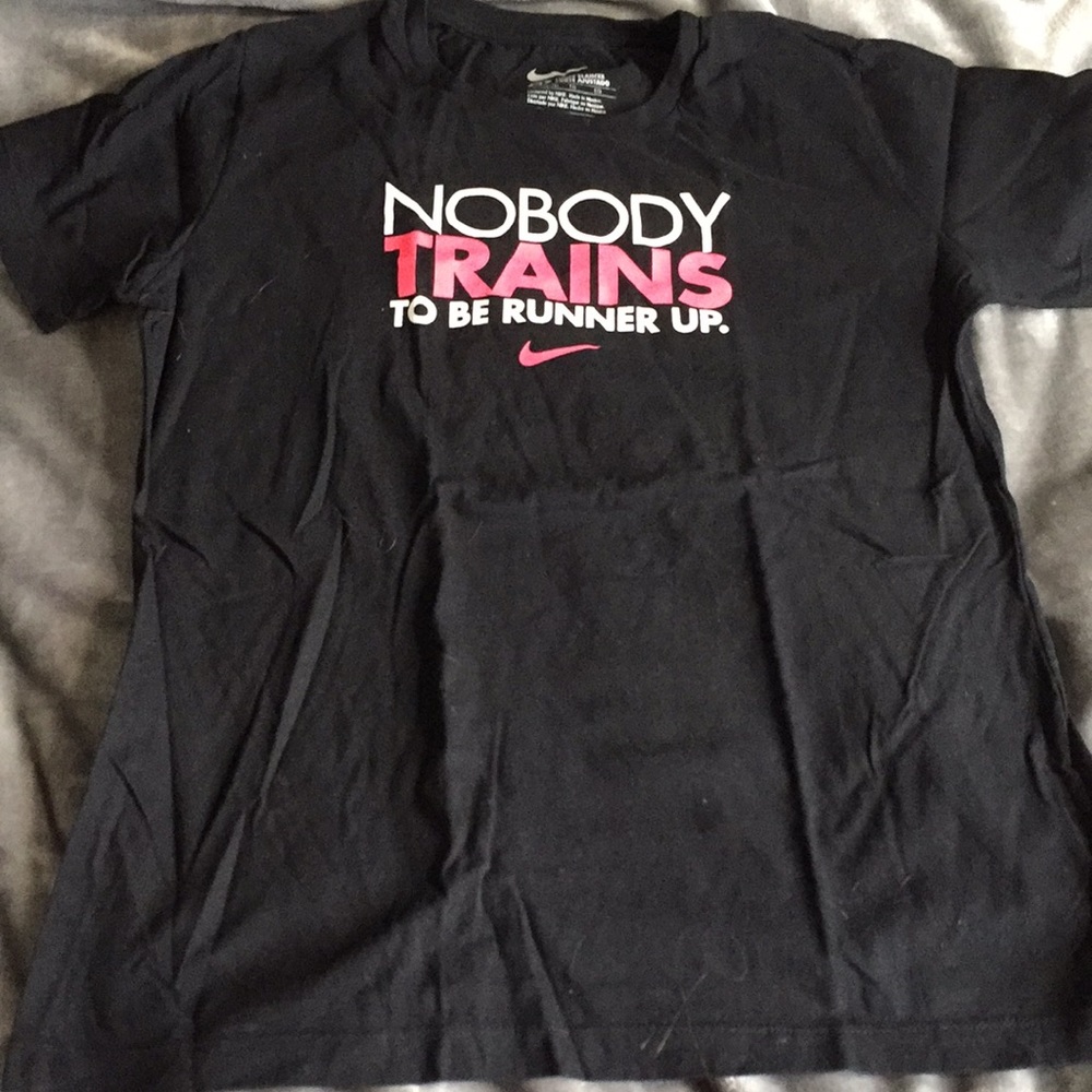 Nike tee 🔥3 for $25⚡️